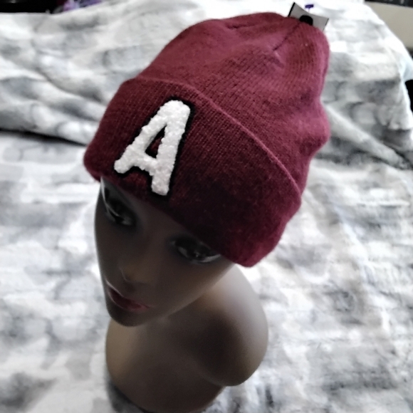 H&M Accessories - Divided H&M Women's Hat.  Size OS
